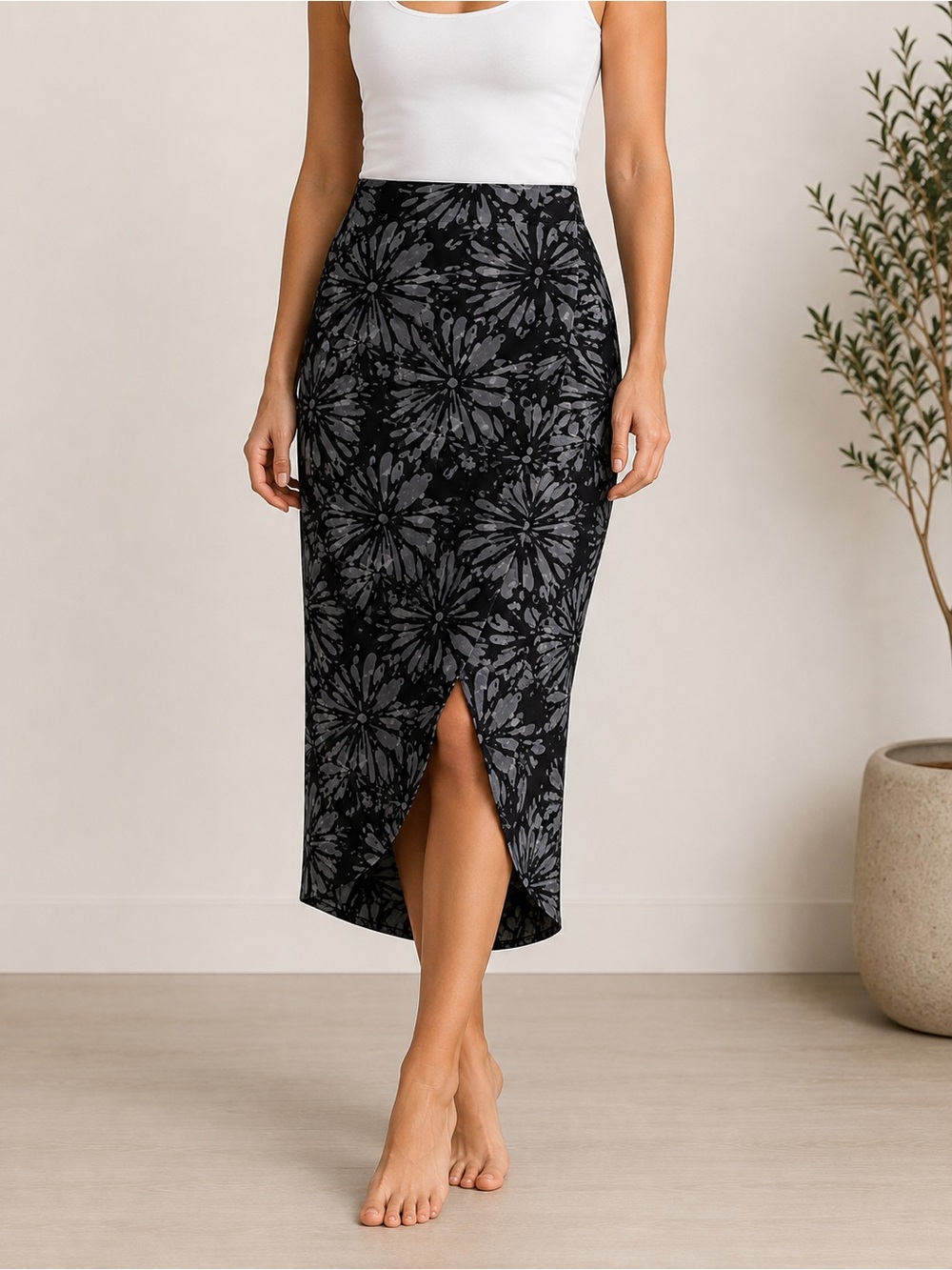 RipSkirt Hawaii Large Black Gray Floral Adjustable Wrap Skirt 32” Length 3